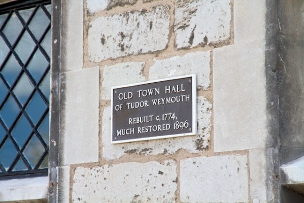 The-Old-Town-Hall-Weymouth-3-599x400