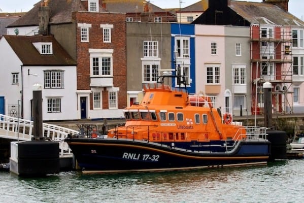 Weymouth-Lifeboat-2-599x400