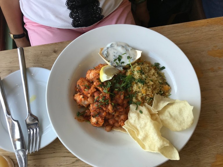 crab house cafe 2 768x576