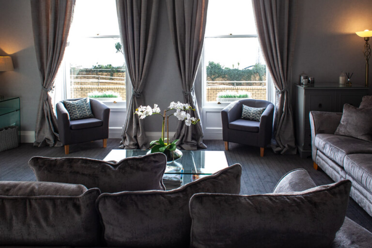 lowres 4849 1 768x512