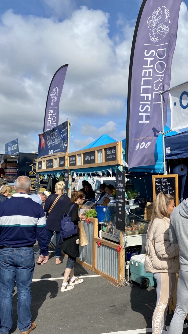 93793726 56B0 47BB A050 2A86BCAA733F 768x1365