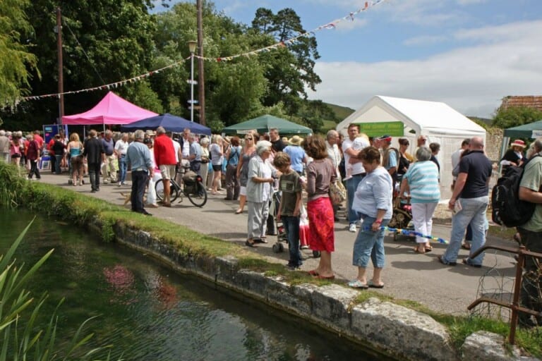 Sutton Poyntz Victorian Street Fayre 768x512