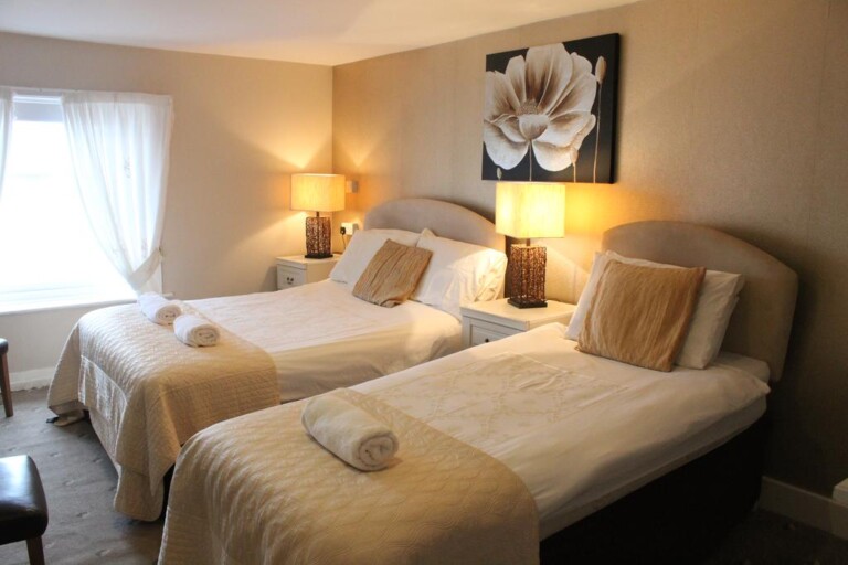 r hotels weymouth 3 768x512