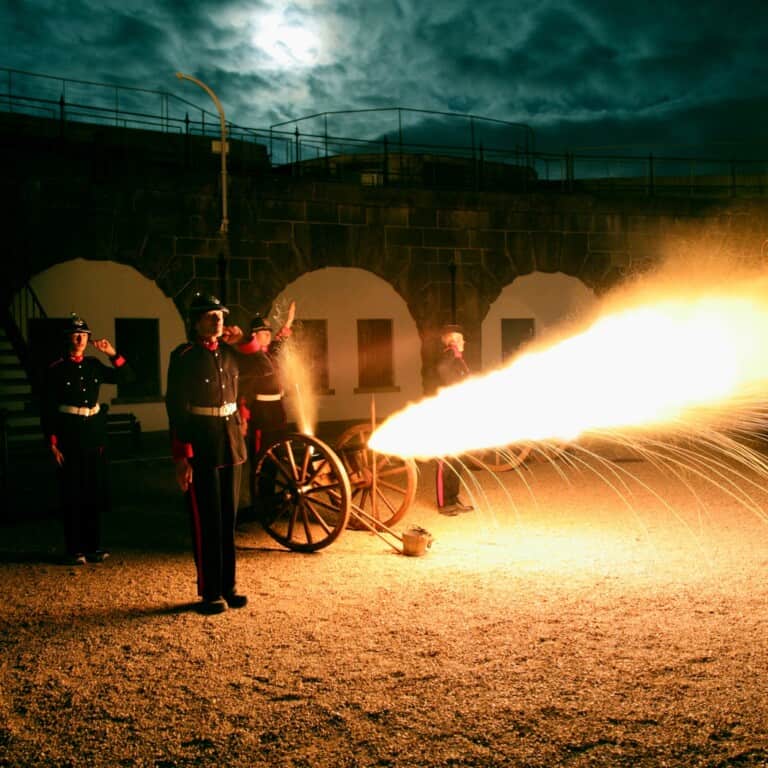 artillery at Nothe Fort weymouth 768x768