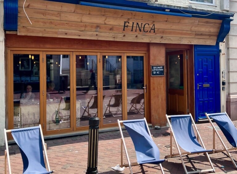 Finca Weymouth 768x565