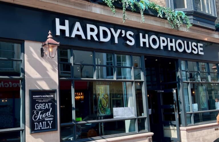 Hardys Hop House Weymouth 1 768x500