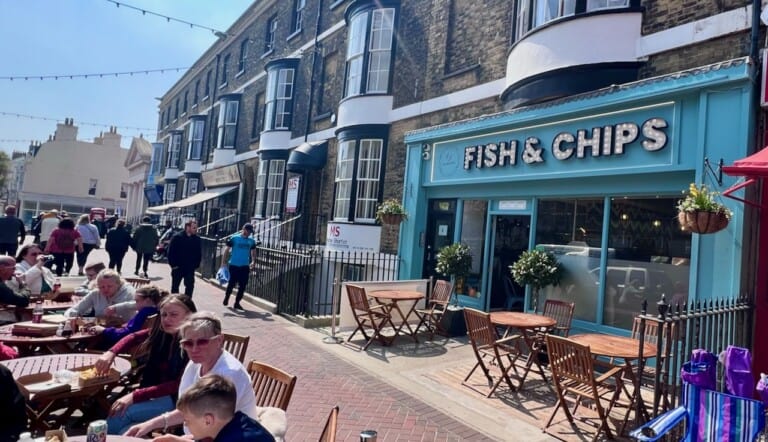 Jacksons Fish and Chips Weymouth 768x442