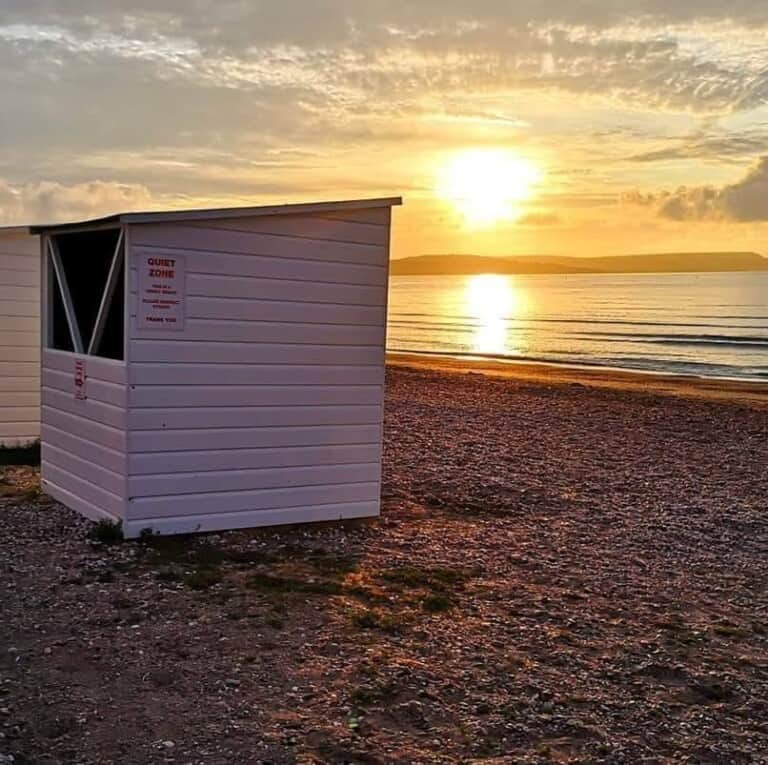 weymouth beach chalets 768x765