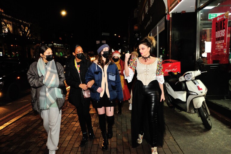 Dangerous Games Teatro Vivo Kas Darley as the Marquise with audience photo by Doug Southall 768x511