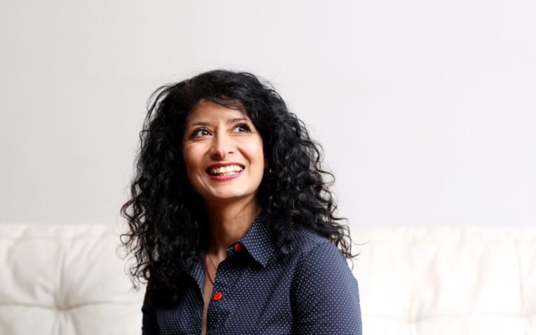 Shappi Khorsandi 23 768x480