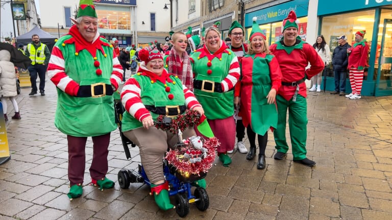 Captivating Werymouth VChristmas Elf Day 1 768x432