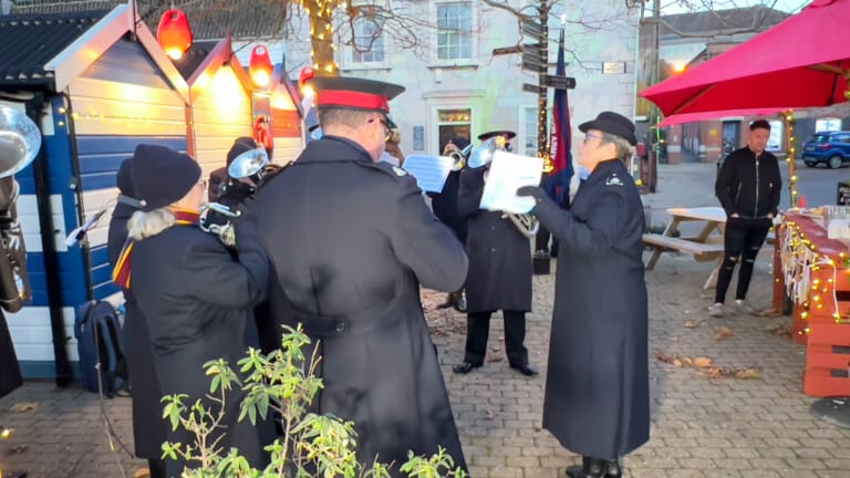 traditional xmas weymouth 768x432