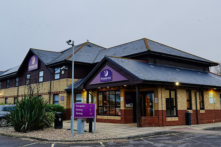 Premier Inn Weymouth Seafront 768x512