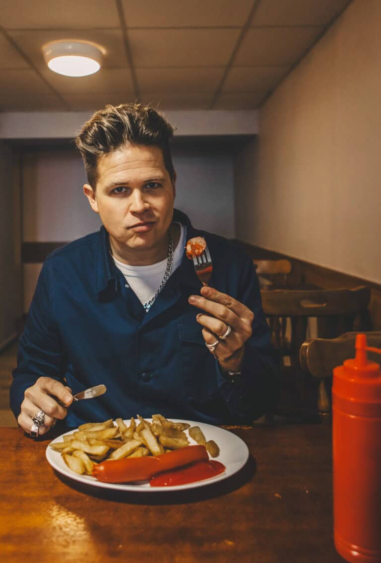 lukewright2025 pubgrub1 768x1134