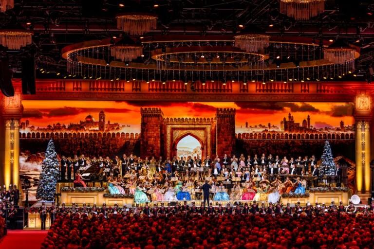 Andre Christmas 3 768x512