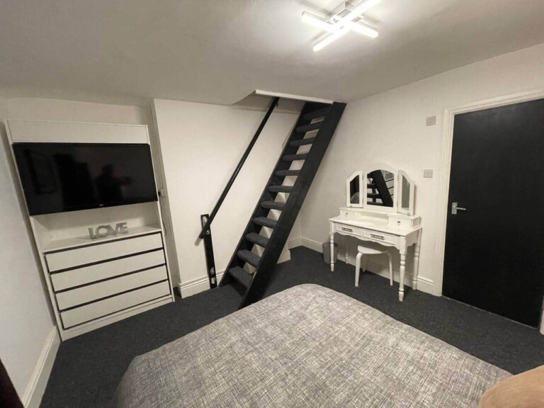 Great Georges Retreat Weymouth Beach Room 4 4 768x576