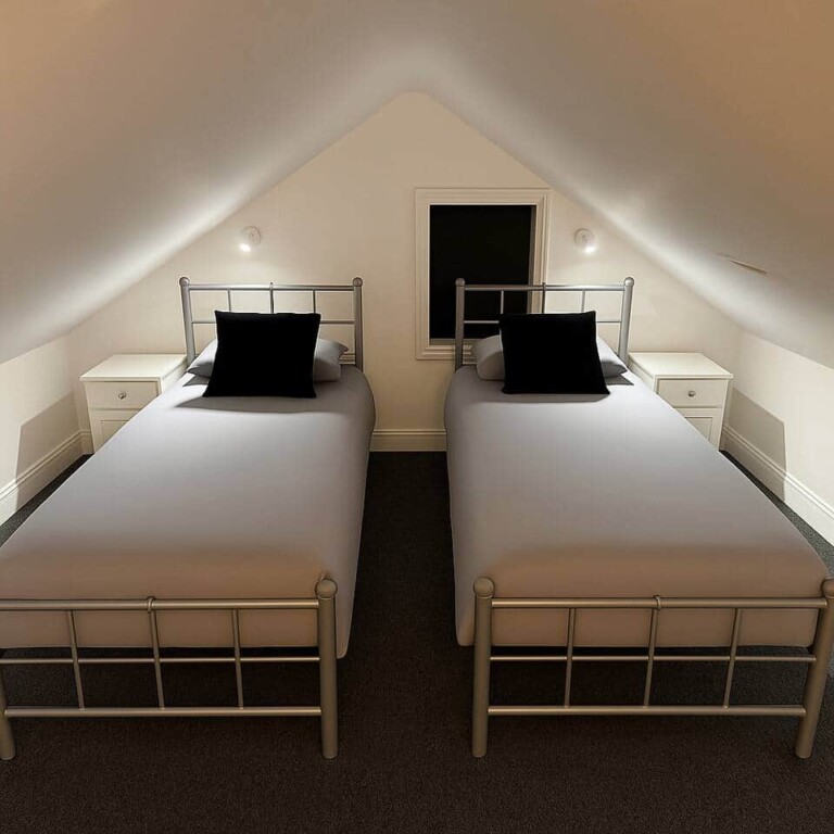 Great Georges Retreat Weymouth Beach Room 4 5 768x768