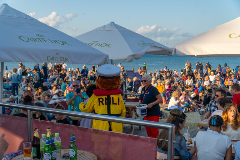 The Leggomen Sunset Sessions Weymouth Beach 2026 768x512