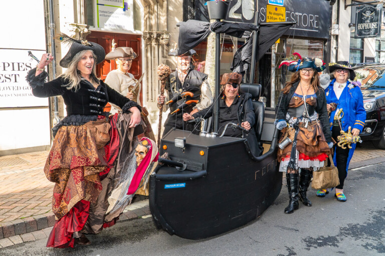 Weymouth pirate festival 6 768x512